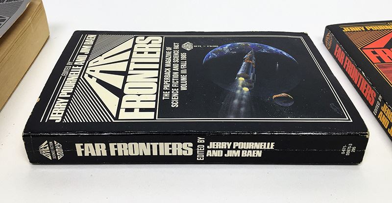 Jerry Pournelle & Jim Baen Collection: Far Frontiers Magazine: Vol I, III, IV, VI & VII - Multiple Signatures: Jerry Pournelle, Jim Baen, Norman Spinrad, Larry Niven, Ben Bova, Vernor Vinge, John Dalmas, S.M. Stirling, G. Harry Stine, etc. [Photo 20]
