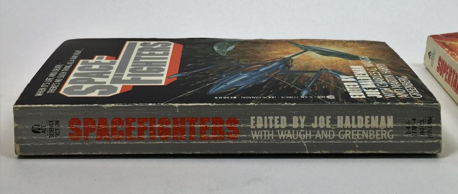 Joe Haldeman Collection: Space Fighters & Super Tanks Compilations - Signed by Lee Correy (G. Harry Stine), Ben Bova, Joe Haldeman & George R.R. Martin [Photo 4]