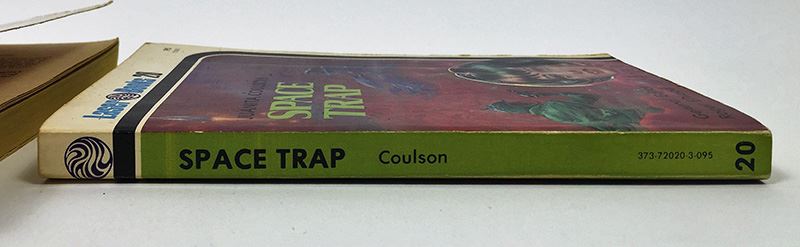 Juanita Coulson Collection: Unto the Last Generation & Space Gap (Laser Books 11 & 20) - Signed by Juanita Coulson [Photo 9]