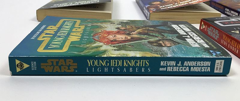 Kevin J. Anderson & Rebecca Moesta Collection: Star Wars: Young Jedi Knights: Heirs of the Force, Shadow Academy, The Lost Ones, Lightsaber & Jedi Under Siege - Signed by Kevin J. Anderson & Rebecca Moesta [Photo 23]