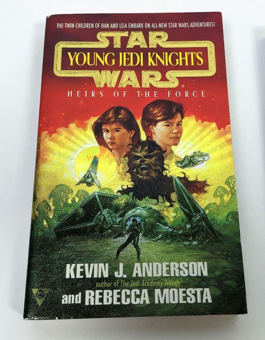 Kevin J. Anderson & Rebecca Moesta Collection: Star Wars: Young Jedi Knights: Heirs of the Force, Shadow Academy, The Lost Ones, Lightsaber & Jedi Under Siege - Signed by Kevin J. Anderson & Rebecca Moesta [Photo 2]