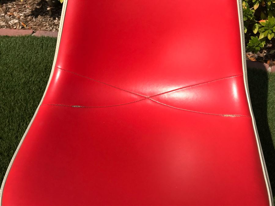 Set Of (6) Herman Miller Charles Eames Fiberglass Swivel Shell Chairs Office Desk Red Vinyl Aluminum Base [Photo 31]