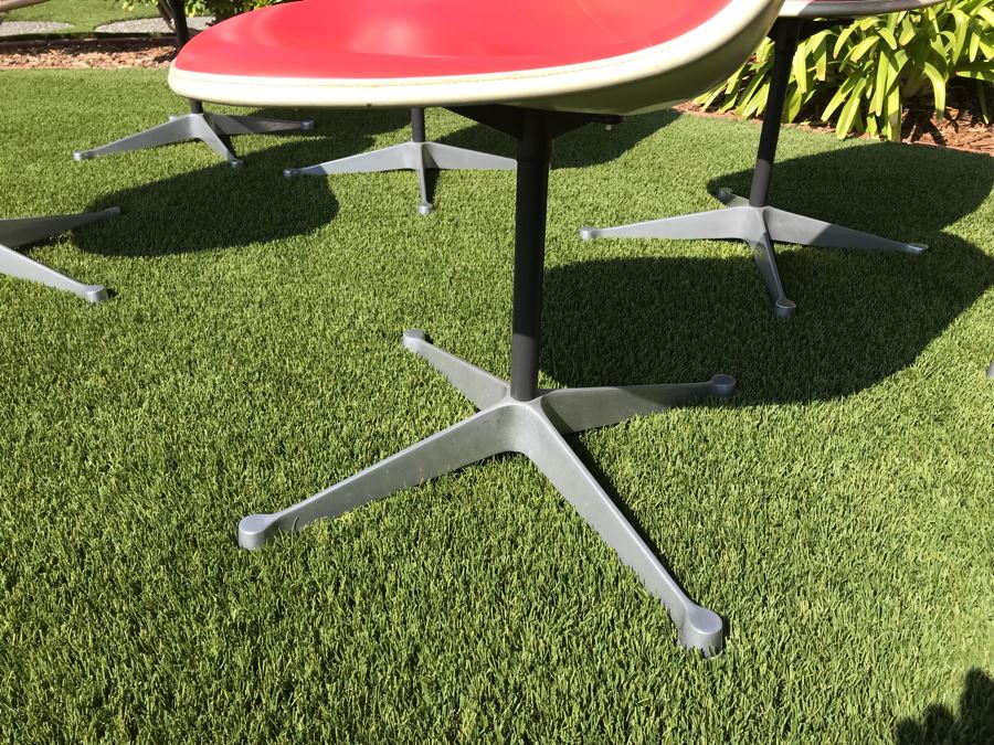 Set Of (6) Herman Miller Charles Eames Fiberglass Swivel Shell Chairs Office Desk Red Vinyl Aluminum Base [Photo 16]