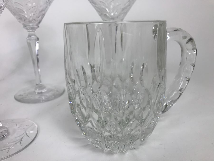 (6) Crystal Stemware Glasses And (2) Crystal Mugs [Photo 10]