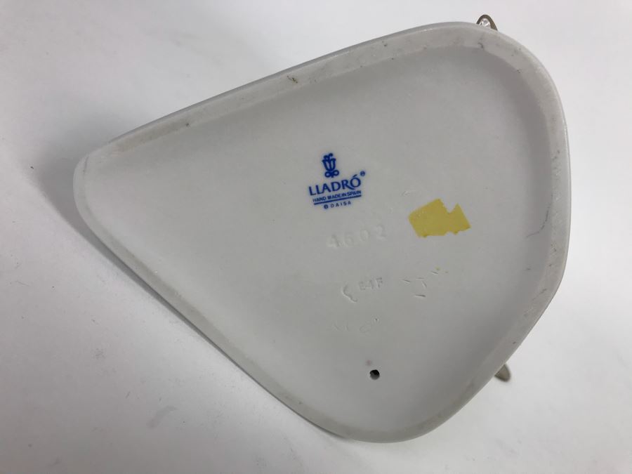 Lladro 4602 Doctor Medico Figurine 13 1/2' [Photo 9]