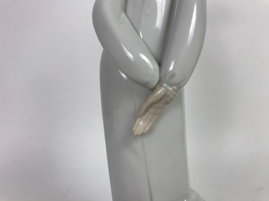 Lladro 4602 Doctor Medico Figurine 13 1/2' [Photo 8]