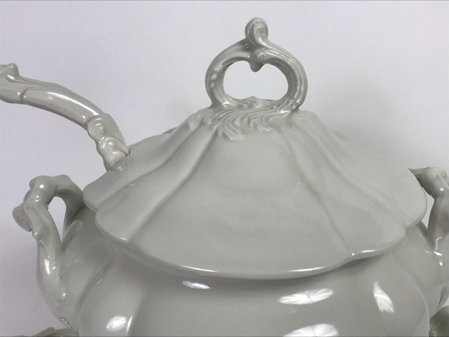 Red-Cliff Ironstone Fine China Soup Tureen With Ladle [Photo 4]