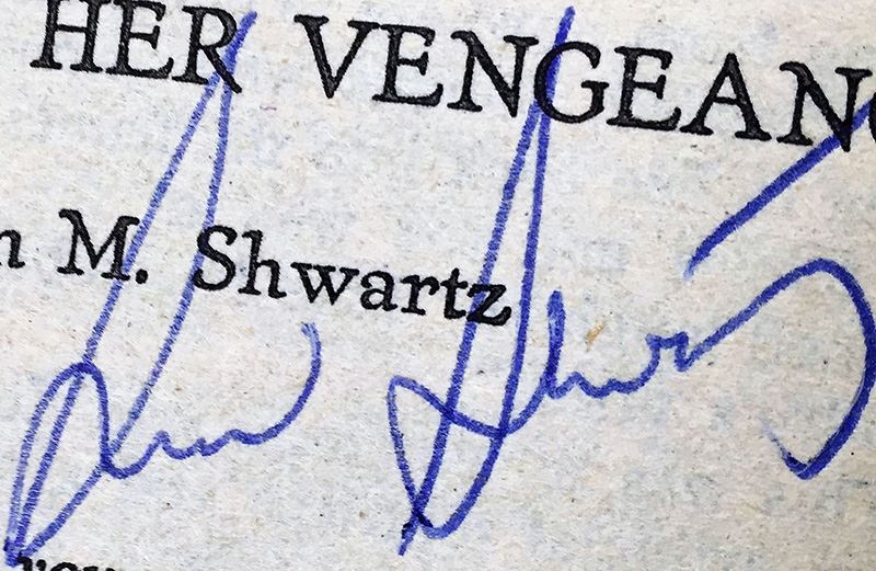 Marion Zimmer Bradley Collection: Friends of Darkover Series: Free Amazons of Darkover & The Keeper's Price; Greyhaven: An Anthology of Fantasy - Multiple Signatures: Marion Zimmer Bradley, Diana L. Paxson, Elizabeth Waters, Mercedes Lackey, etc. [Photo 27]