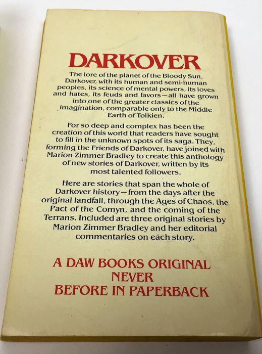 Marion Zimmer Bradley Collection: Friends of Darkover Series: Free Amazons of Darkover & The Keeper's Price; Greyhaven: An Anthology of Fantasy - Multiple Signatures: Marion Zimmer Bradley, Diana L. Paxson, Elizabeth Waters, Mercedes Lackey, etc. [Photo 19]