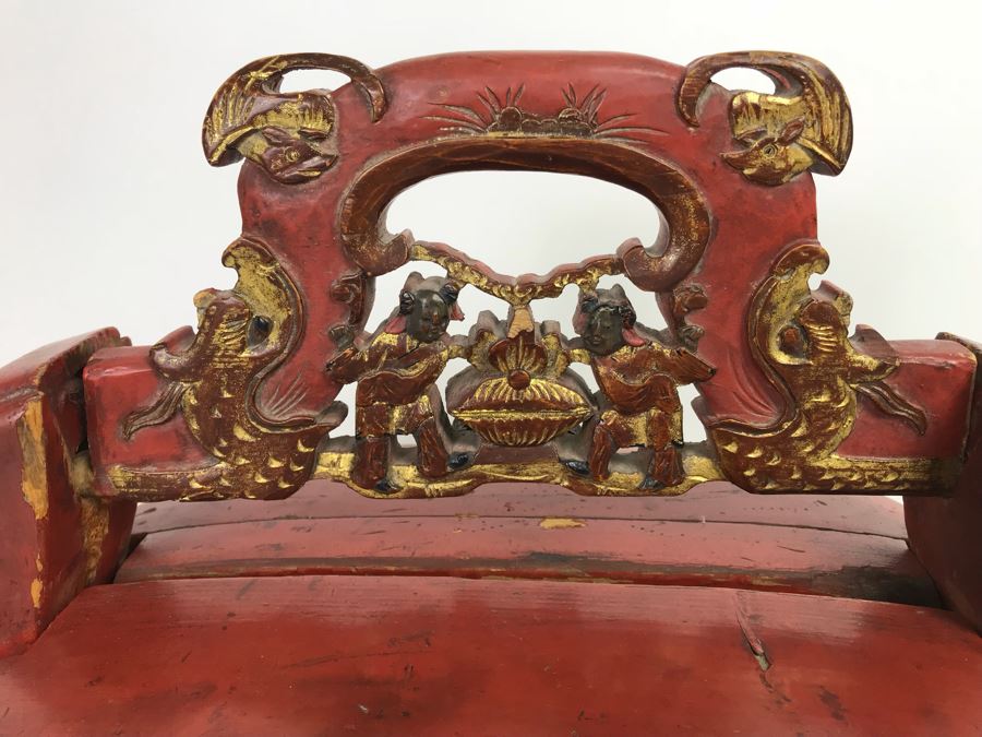 Chinese Red Lacquer Gilded Antique Wooden Wedding Basket Carved Figures Brass Closure With Handle 14' Wide [Photo 15]