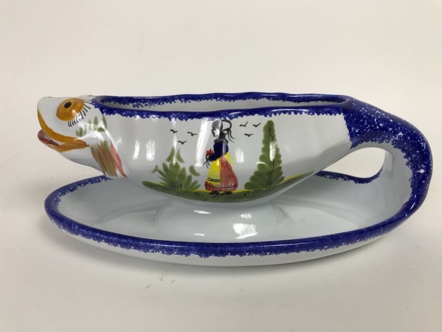 Henriot Quimper France Gravy Boat Fish With Attached Underplate  [Photo 1]