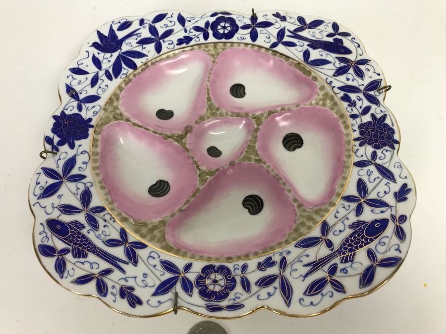 Antique Porcelain Oyster Plate [Photo 2]