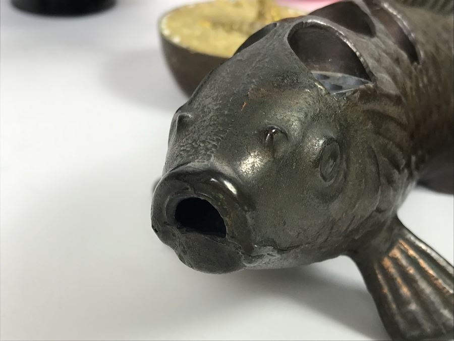 Home Decor Lot With Copper Ewer, Wooden Asian Box With Chopsticks, Chased Brass Fish Trays, Porcelain Footed Trinket Dish And More [Photo 20]