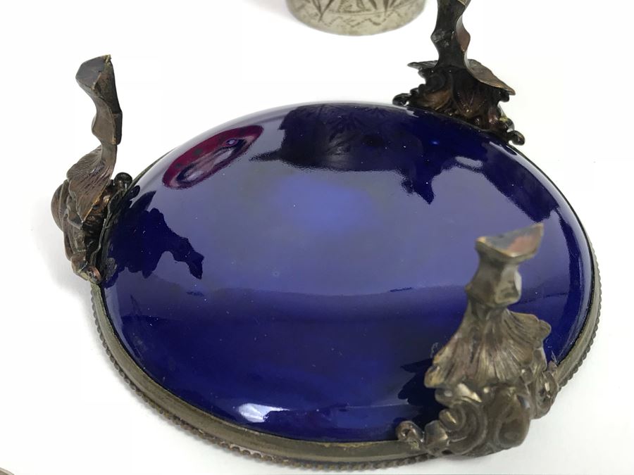 Home Decor Lot With Copper Ewer, Wooden Asian Box With Chopsticks, Chased Brass Fish Trays, Porcelain Footed Trinket Dish And More [Photo 33]