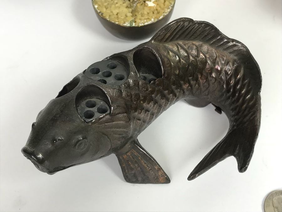 Home Decor Lot With Copper Ewer, Wooden Asian Box With Chopsticks, Chased Brass Fish Trays, Porcelain Footed Trinket Dish And More [Photo 19]