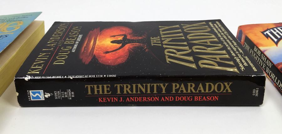 Dome - Signed by Steve Perry & Michael Reeves; The Trinity Paradox - Signed by Doug Beason & Kevin J. Anderson; The Fugitive Worlds by Bob Shaw; Smallville (x2) - Signed by Devin Grayson (x2) [Photo 11]