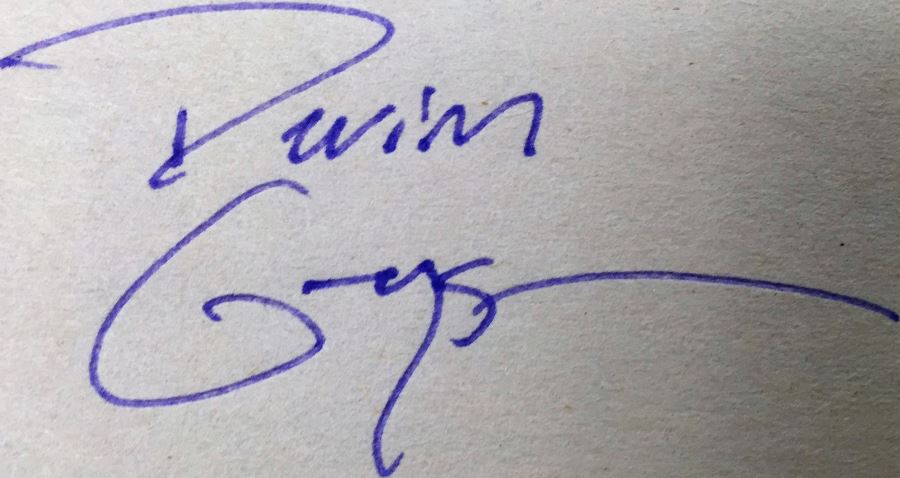 Dome - Signed by Steve Perry & Michael Reeves; The Trinity Paradox - Signed by Doug Beason & Kevin J. Anderson; The Fugitive Worlds by Bob Shaw; Smallville (x2) - Signed by Devin Grayson (x2) [Photo 24]