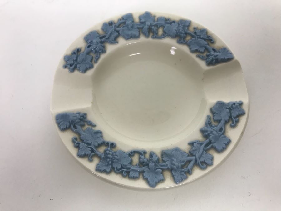 Assorted Wedgwood Lot With Large Bowl, (2) Ashtrays, Trinket Box And Framed Plaque [Photo 11]