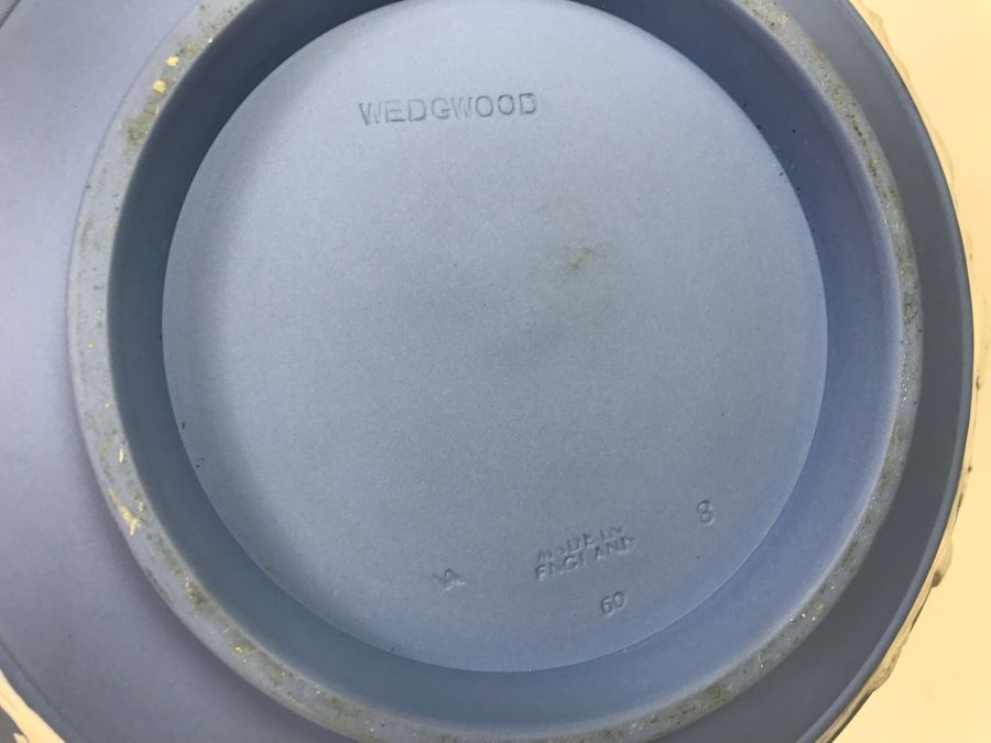 Assorted Wedgwood Lot With Large Bowl, (2) Ashtrays, Trinket Box And Framed Plaque [Photo 8]