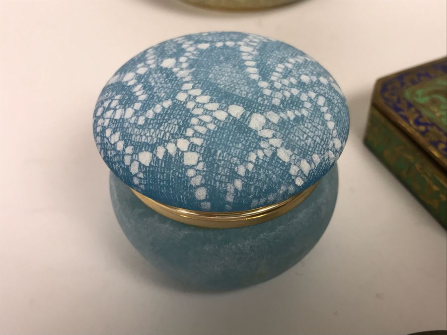 Collection Of Trinket Boxes And Ladies Compacts Porcelain, Cloisonne, Alabaster [Photo 25]