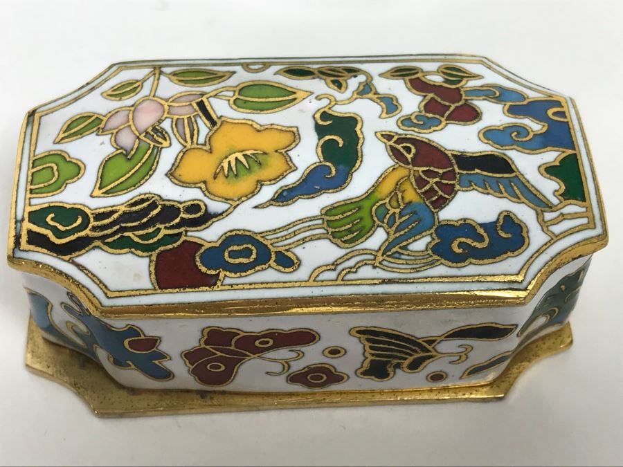 Collection Of Trinket Boxes And Ladies Compacts Porcelain, Cloisonne, Alabaster [Photo 32]