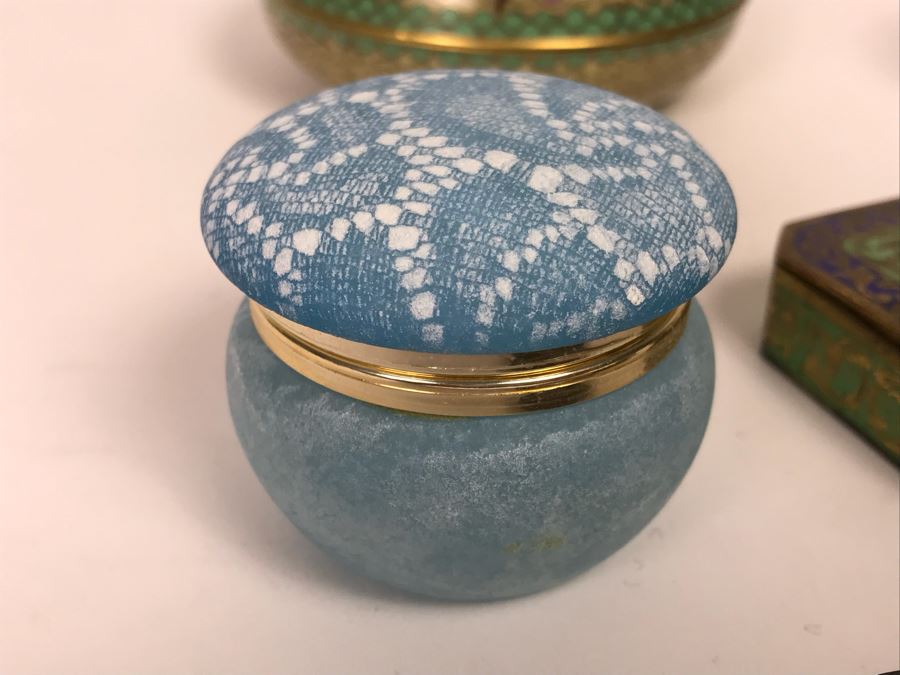 Collection Of Trinket Boxes And Ladies Compacts Porcelain, Cloisonne, Alabaster [Photo 24]