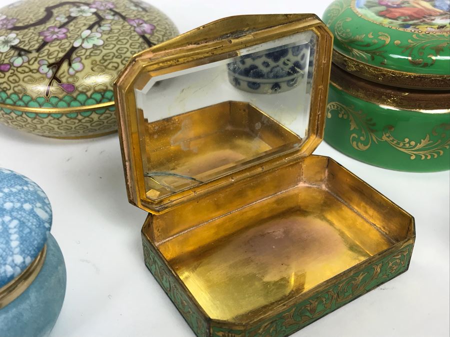 Collection Of Trinket Boxes And Ladies Compacts Porcelain, Cloisonne, Alabaster [Photo 21]