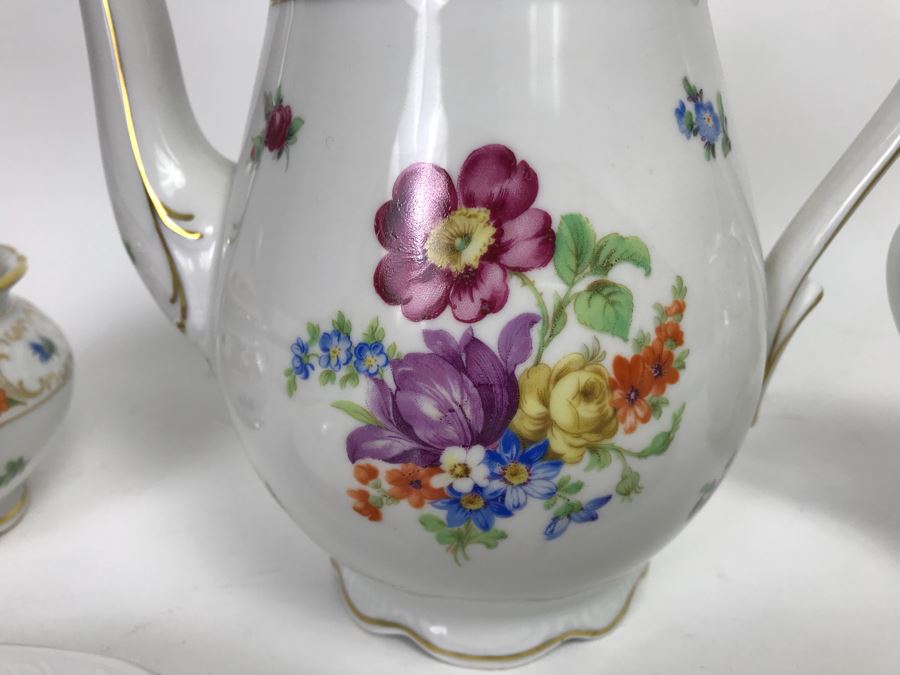 Schumann Bavaria Germany China Set With Coffee Pot, Creamer, Sugar And Plates [Photo 4]