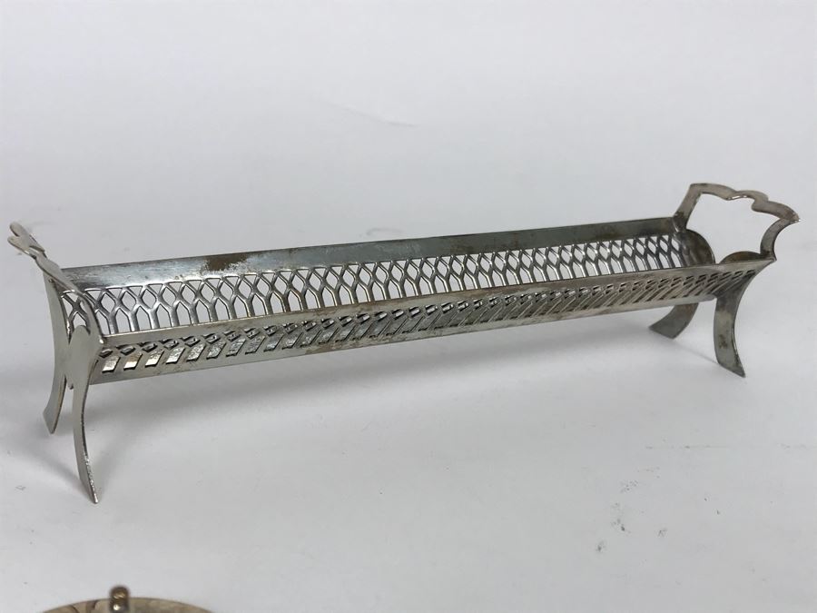 Antique Sterling Silver Fish Server, Sterling Silver Tray, Sterling Silver Salt Cellar With Spoon And Long Sterling Silver Rack 166g [Photo 13]
