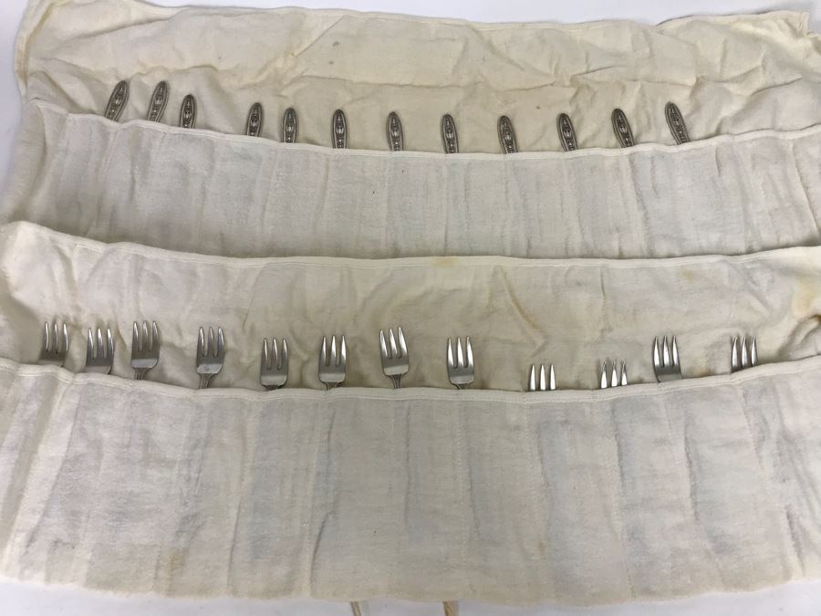 Sterling Silver Flatware (12) Forks And (12) Spoons (521g One Fork Not Included In Weight) [Photo 6]