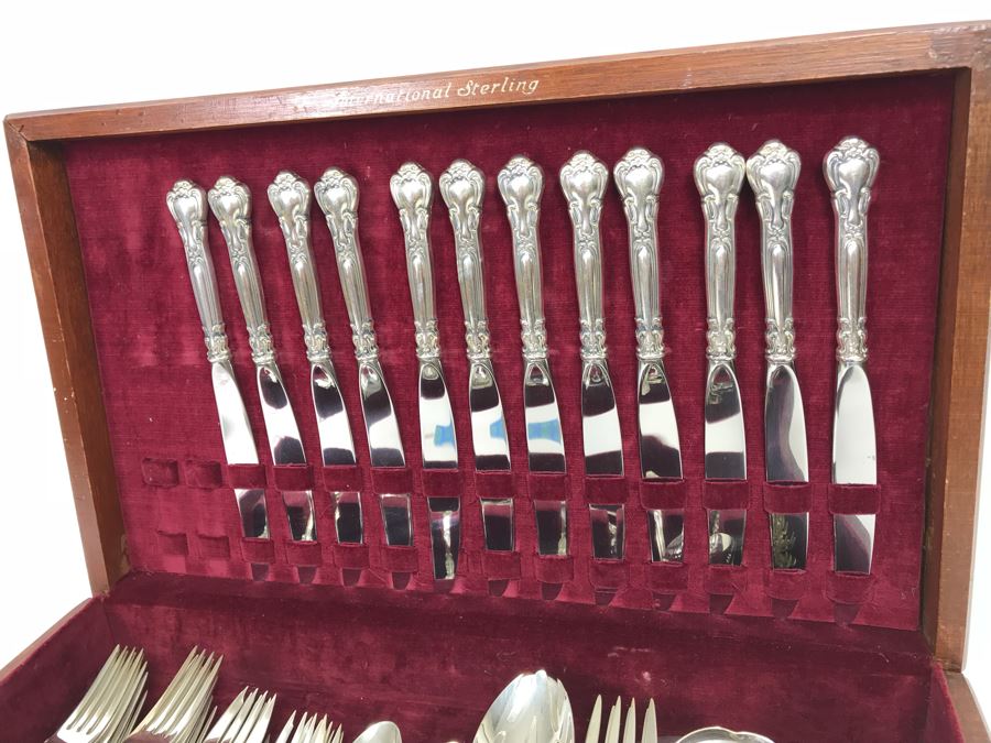 GORHAM Sterling Silver Chantilly Pattern Flatware Set for 12 Service With 19 Factory Sealed Pieces And Wooden Silverware Box 3,315g Of Sterling [Photo 21]