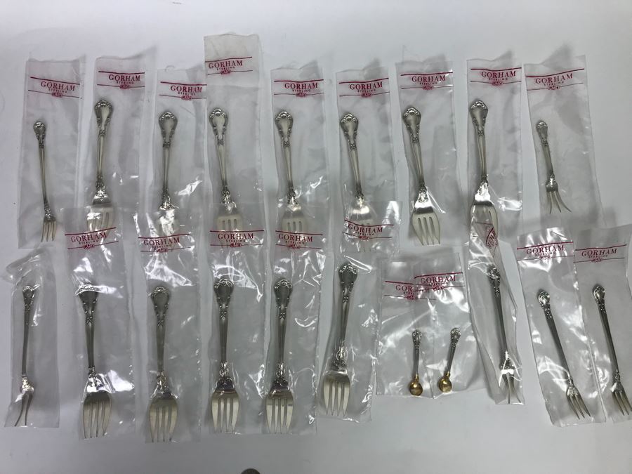 GORHAM Sterling Silver Chantilly Pattern Flatware Set for 12 Service With 19 Factory Sealed Pieces And Wooden Silverware Box 3,315g Of Sterling [Photo 34]