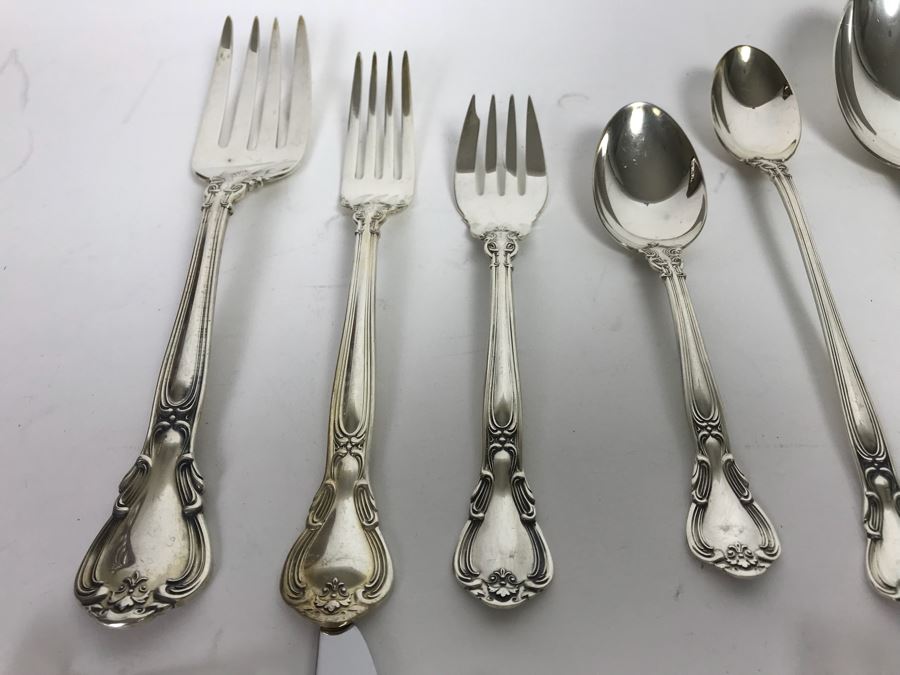 GORHAM Sterling Silver Chantilly Pattern Flatware Set for 12 Service With 19 Factory Sealed Pieces And Wooden Silverware Box 3,315g Of Sterling [Photo 25]