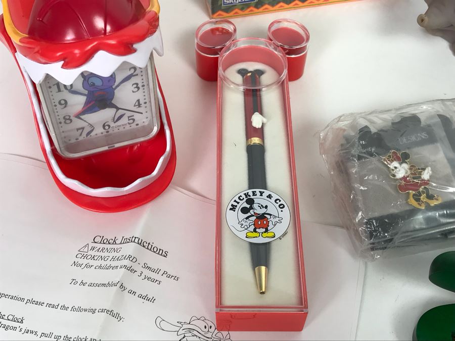 Disney Pixar A Bug’s Life Wooden Pen, Sealed SkyBox Limited Edition Toy Story Trading Card Set, The Lion King SkyBox Sealed Trading Card Sets Including  Limited Edition Tin Set, Mickey Mouse Pen, Minnie Mouse Pins, Disney Clock And More [Photo 7]