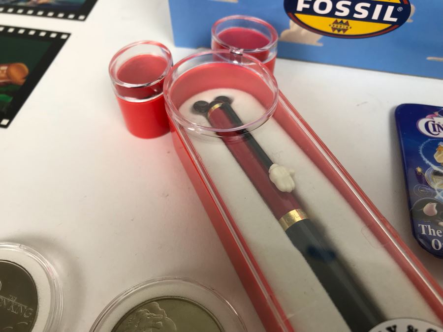 Disney’s Toy Story Fossil Limited Ed Watch, Toy Story Buzz Lightyear Watch, Nightmare Before Christmas Watch, Disneyland Main Street Electrical Parade, Coke Bottle And More [Photo 10]