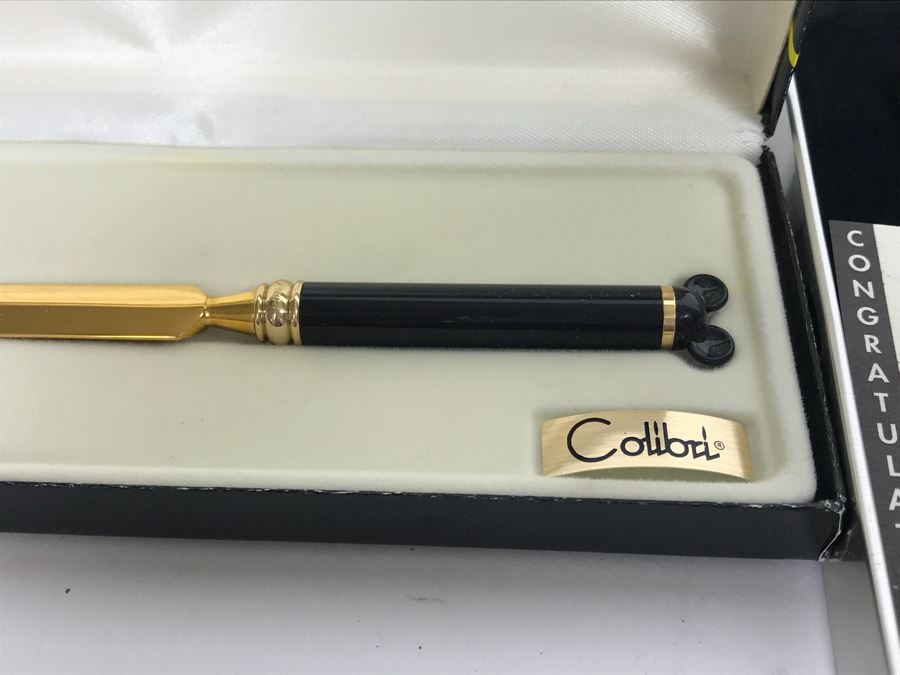 Disney’s Toy Story Fossil Limited Ed Watch, Toy Story Buzz Lightyear Watch, Nightmare Before Christmas Watch, Disneyland Main Street Electrical Parade, Coke Bottle And More [Photo 23]