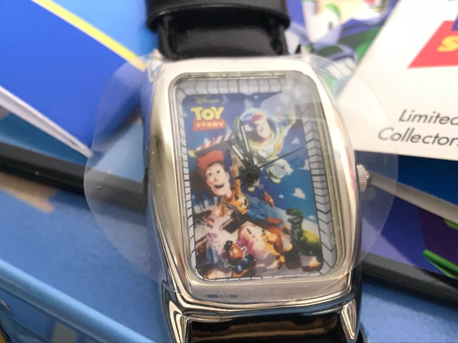 Disney’s Toy Story Fossil Limited Ed Watch, Toy Story Buzz Lightyear Watch, Nightmare Before Christmas Watch, Disneyland Main Street Electrical Parade, Coke Bottle And More [Photo 30]