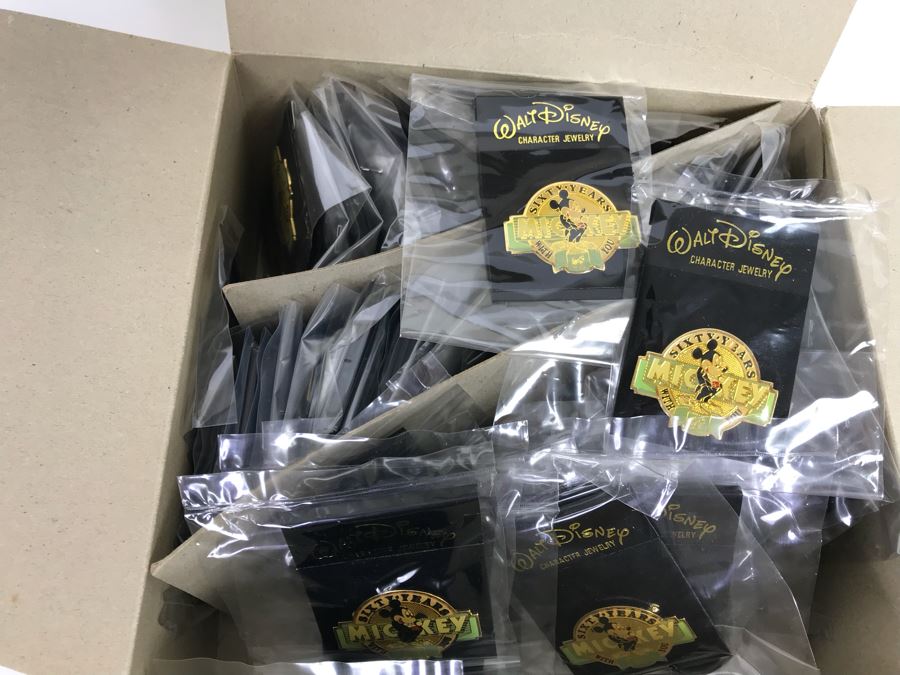 Disney’s The Black Cauldron Watch, Kermit The Frog Watch, Beauty And The Beast Watch, Aladdin Watch, Nightmare Before Christmas Watch, Box Full Of Mickey Mouse 60 Year Pins And More [Photo 8]