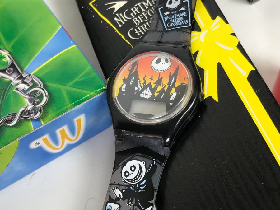 Disney’s The Black Cauldron Watch, Kermit The Frog Watch, Beauty And The Beast Watch, Aladdin Watch, Nightmare Before Christmas Watch, Box Full Of Mickey Mouse 60 Year Pins And More [Photo 33]