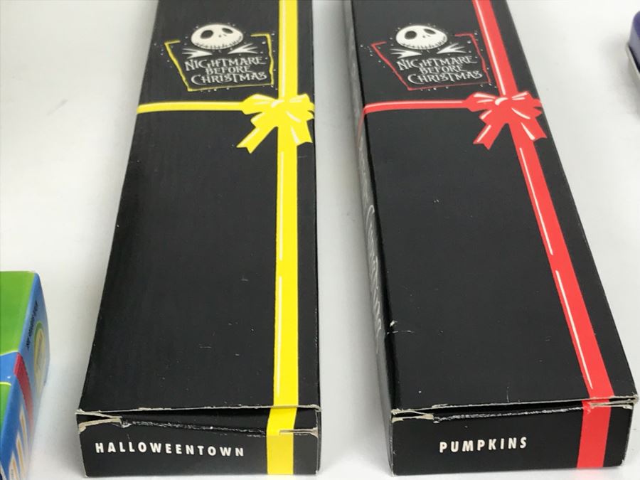 Disney’s The Black Cauldron Watch, Kermit The Frog Watch, Beauty And The Beast Watch, Aladdin Watch, Nightmare Before Christmas Watch, Box Full Of Mickey Mouse 60 Year Pins And More [Photo 31]