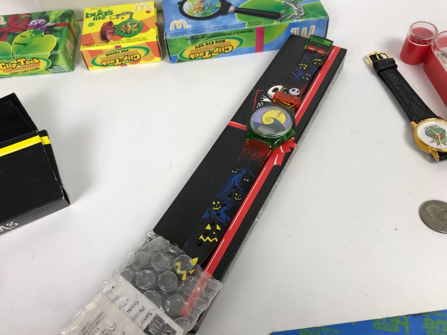 Disney’s The Black Cauldron Watch, Kermit The Frog Watch, Beauty And The Beast Watch, Aladdin Watch, Nightmare Before Christmas Watch, Box Full Of Mickey Mouse 60 Year Pins And More [Photo 34]