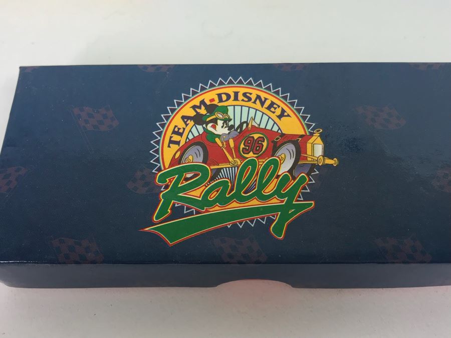 Disney’s The Black Cauldron Watch, Kermit The Frog Watch, Beauty And The Beast Watch, Aladdin Watch, Nightmare Before Christmas Watch, Box Full Of Mickey Mouse 60 Year Pins And More [Photo 38]