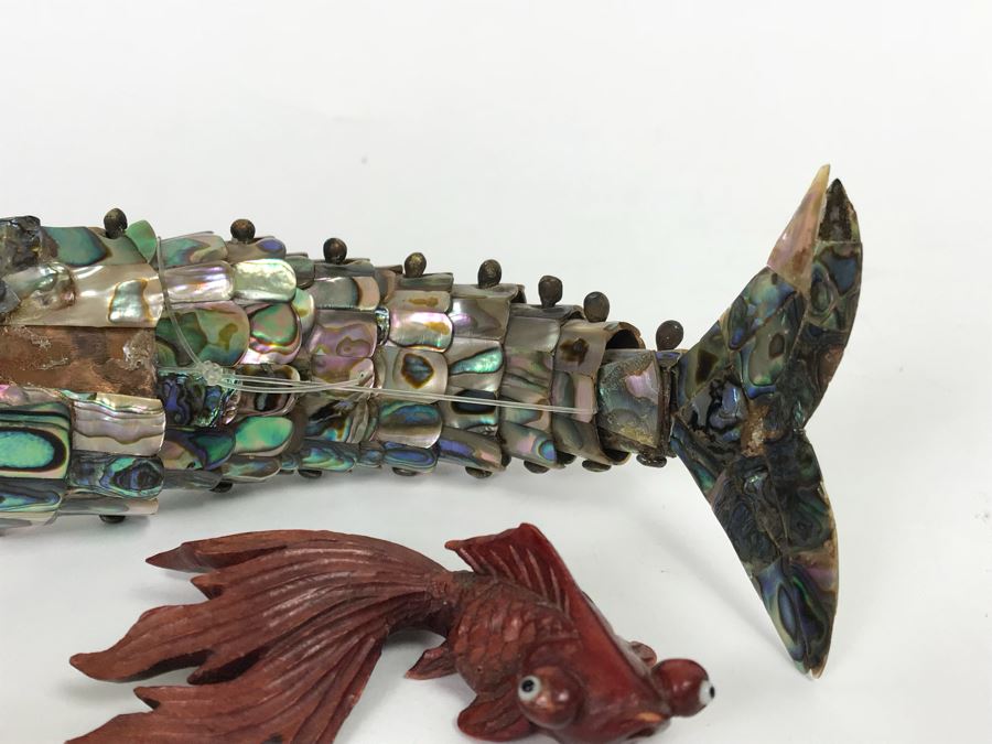 Shell Fish Figurine, Carved Fish And Carved Horn Figural Bird Pocket Knife [Photo 7]