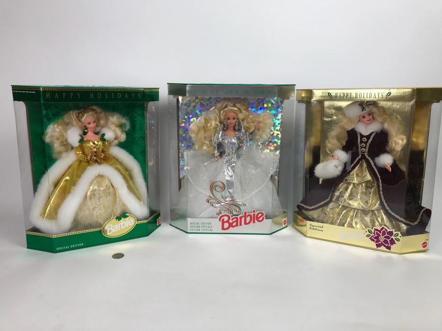 Set Of (3) Mattel Happy Holidays Barbie Dolls In Boxes 1429, 12155, 15646