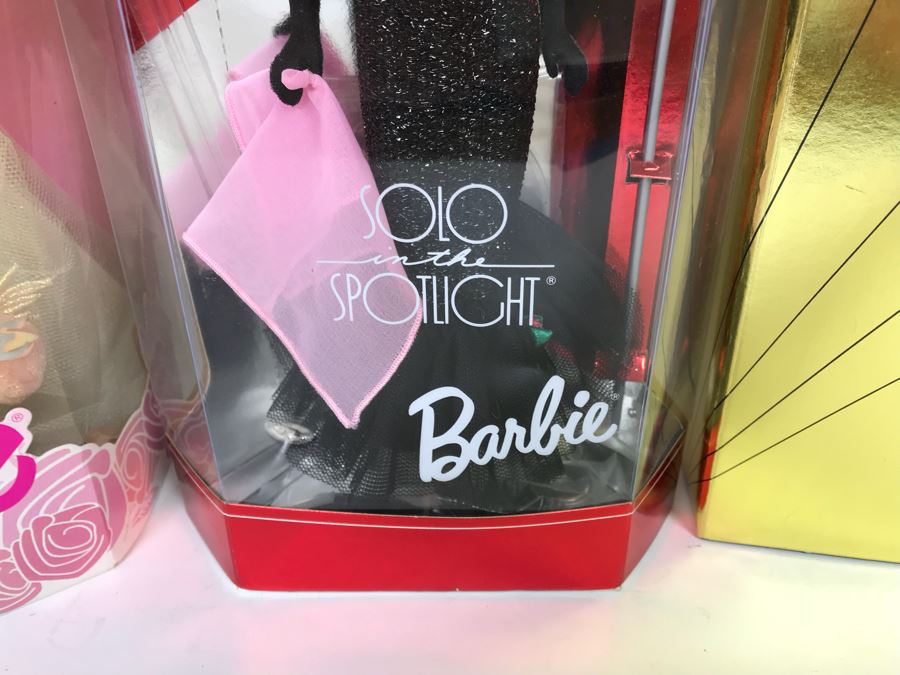 Set Of (4) Mattel Barbie Dolls: Solo In The Spotlight 13534, Scarlett O’Hare 12045, Happy Holidays 14123, Romantic Bride 1861 [Photo 4]