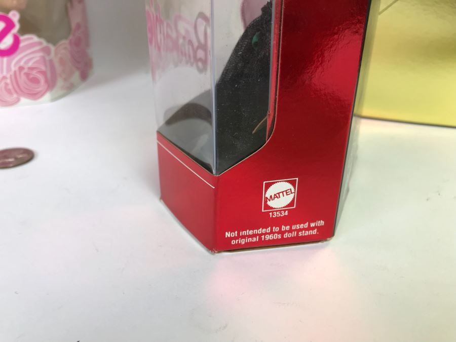 Set Of (4) Mattel Barbie Dolls: Solo In The Spotlight 13534, Scarlett O’Hare 12045, Happy Holidays 14123, Romantic Bride 1861 [Photo 5]