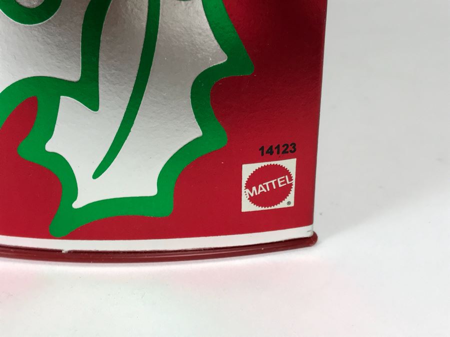 Set Of (4) Mattel Barbie Dolls: Solo In The Spotlight 13534, Scarlett O’Hare 12045, Happy Holidays 14123, Romantic Bride 1861 [Photo 15]