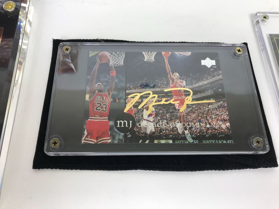 Sealed 1995 Pinnacle Rookie & Stars Football Cards And Sealed 1995 NFL Trading Cards Plus Michael Jordan, Marilyn Monroe, Sports And Nascar Cards [Photo 11]