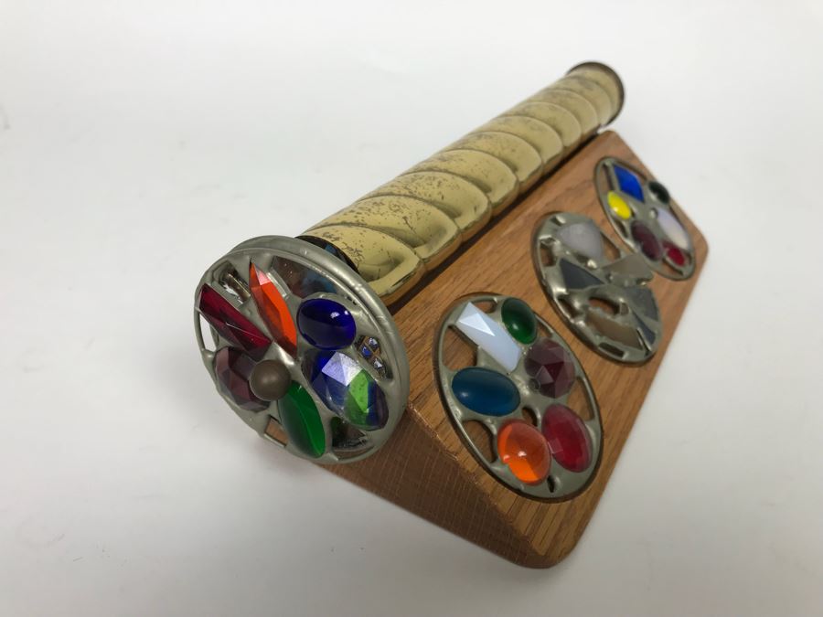 Custom Kaleidoscope By Chesnik-Koch With Stand [Photo 3]