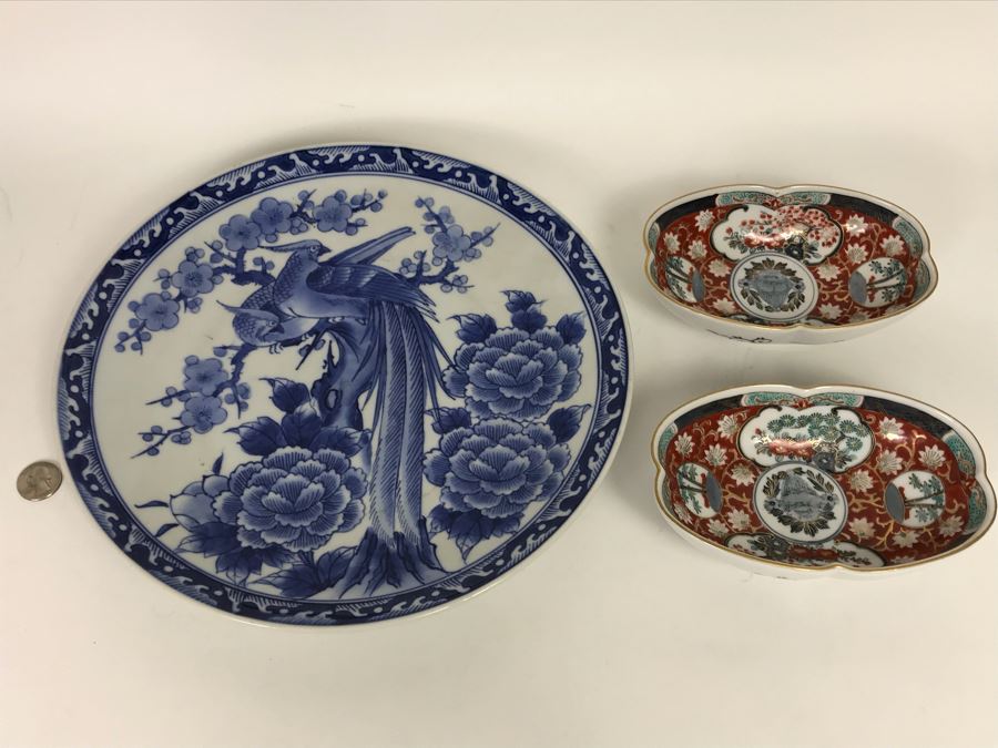Vintage Chinese Blue And White Porcelain Bowl And Pair Of Japanese Imari Dishes [Photo 1]